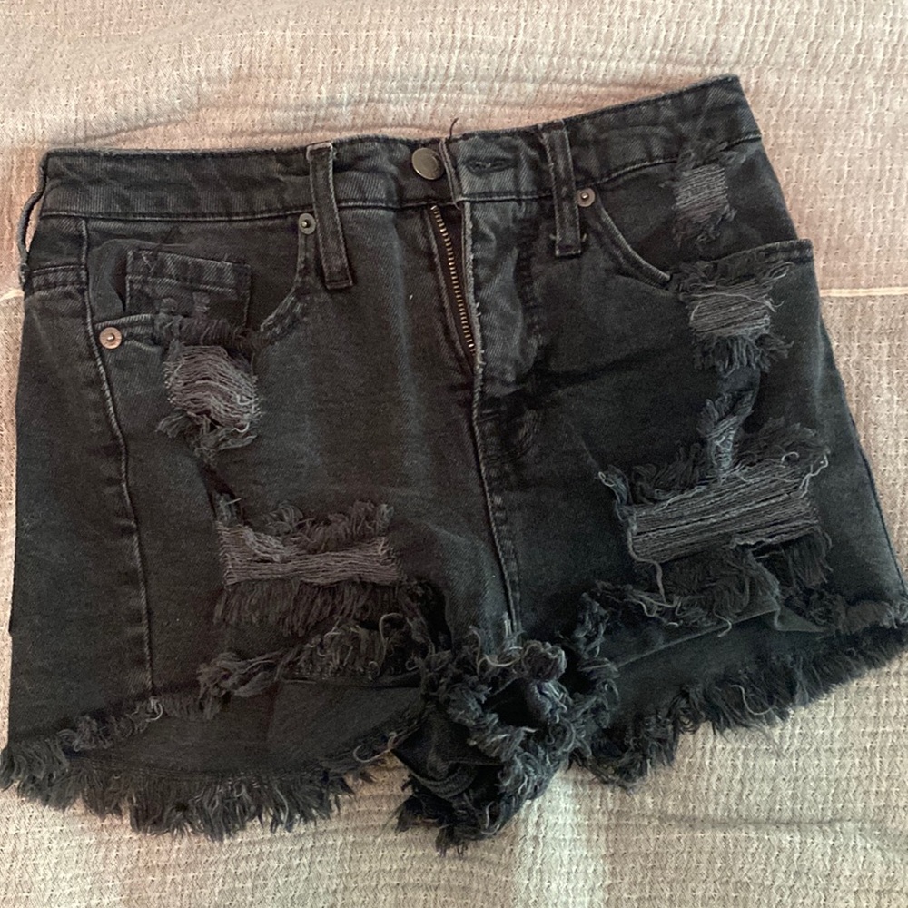 Mossimo size 2/26 Jean shorts black